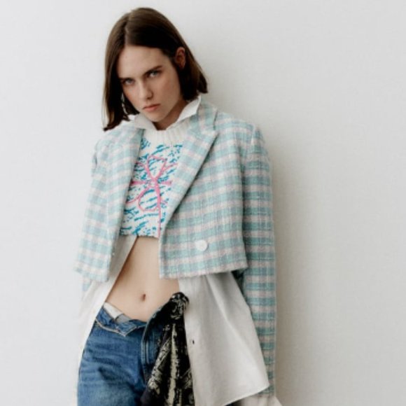 NWT ZARA TEXTURED CROPPED BLAZER BLOGGGERS FAV - Picture 3 of 12